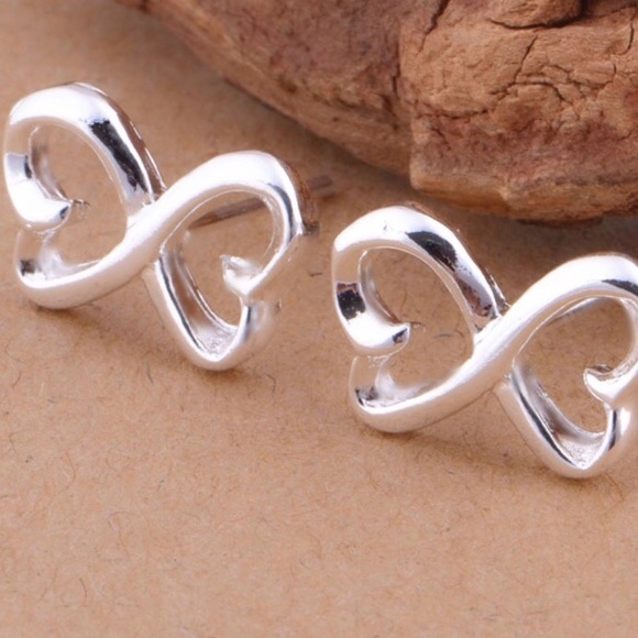 Jewelry - 3 for $25⚡️Double Infinity Earrings